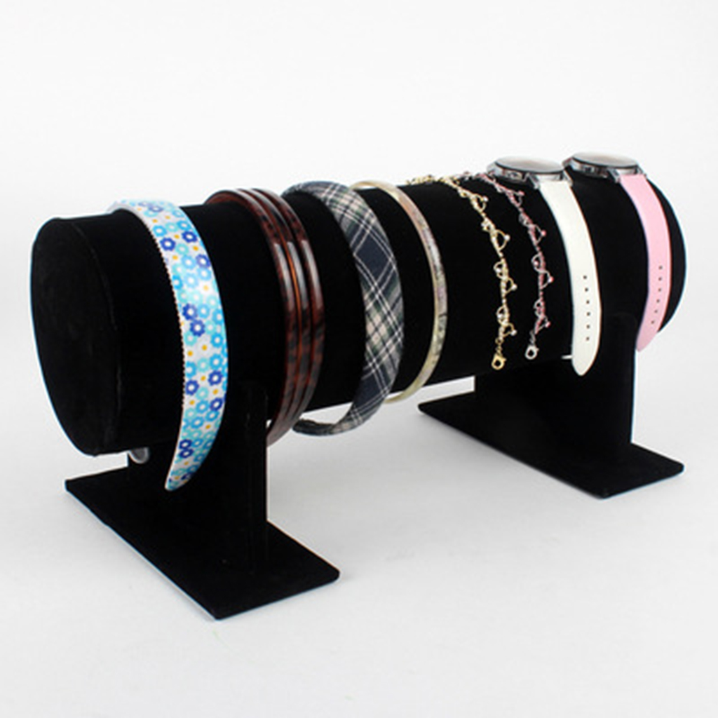 Jewelry Shop Watches - Aksamitna bransoletka zegarek z łańcuszkiem t-bar