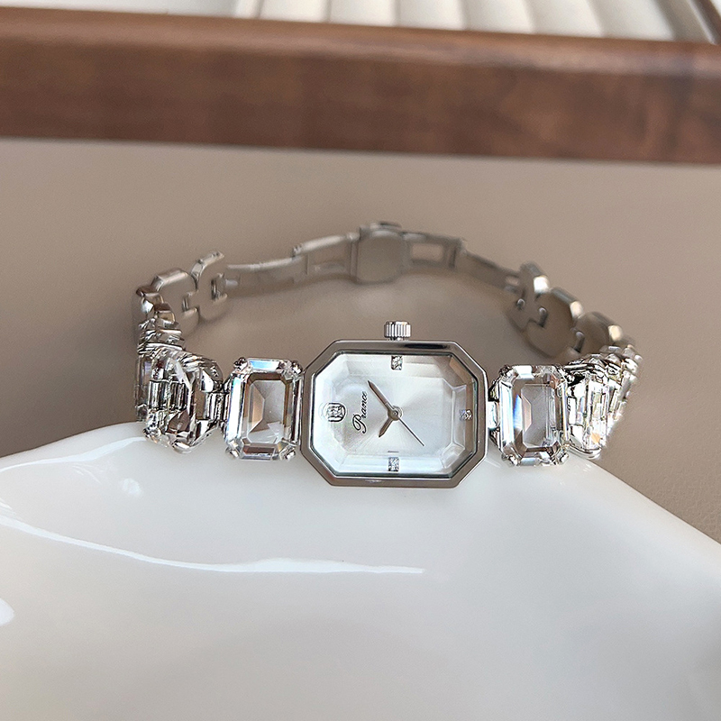 Zegarki damskie UTHAI dla dzie – Jewelry Diamond Watches recenzja i cena