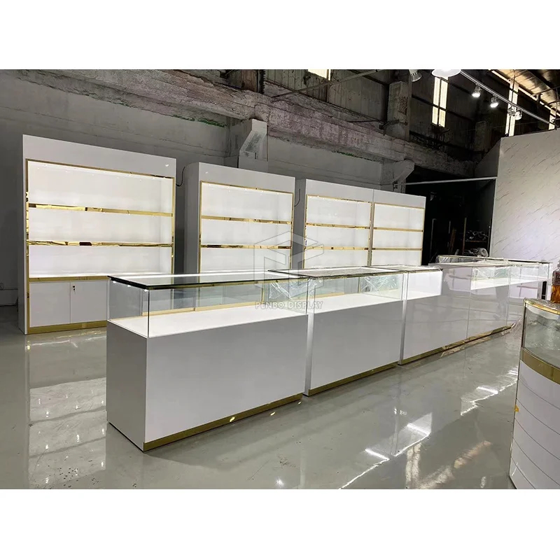 Wystawa biżuterii modowej na z – Jewelry Shop Watches recenzja i cena