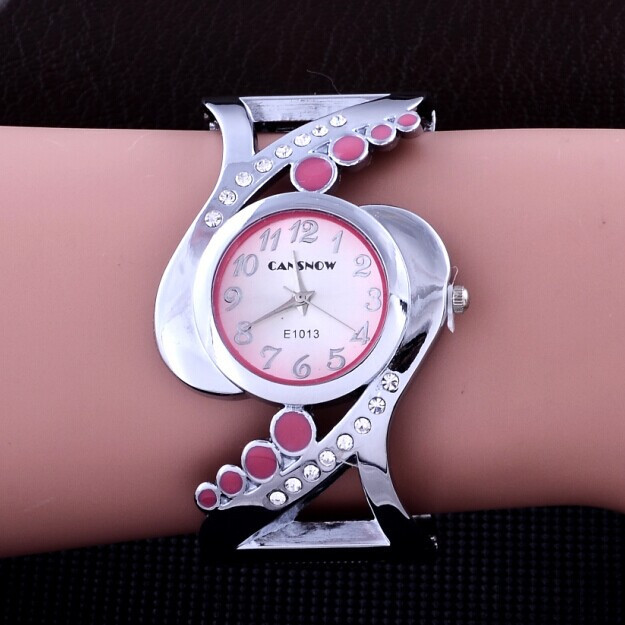 Luksusowa złota bransoletka ze – Jewelry Diamond Watches recenzja i cena